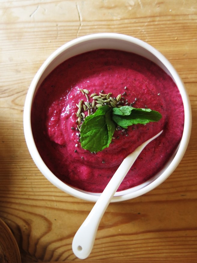 Beetroot, Mint & Fennel Dip: PINK TO MAKE THE BOYS WINK